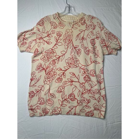 St. John Tops - Gorgeous St. John Sport wool blend floral Tee, size P